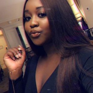 Meet your Posher, Becca